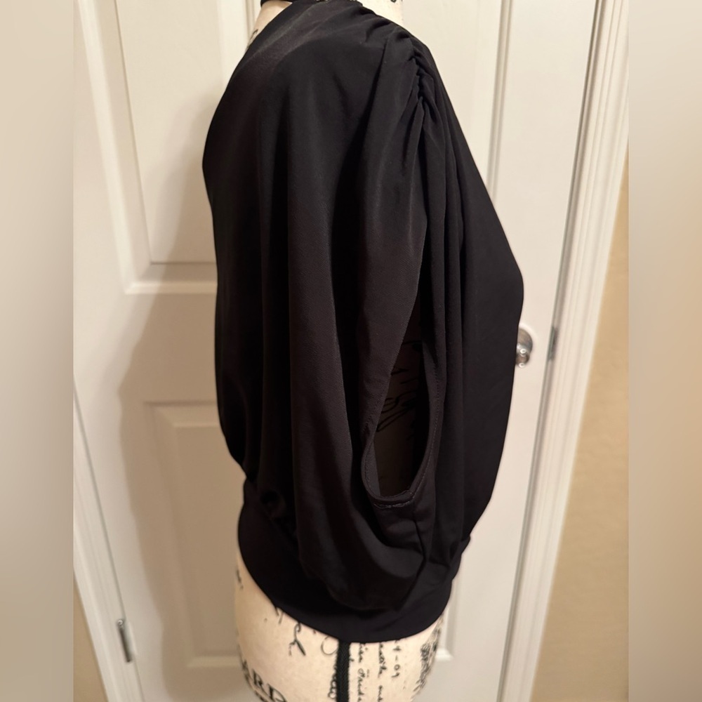 I.N.C. International Concepts Women’s Surplice V-Neck Top Black Small NWT - Picture 3 of 8